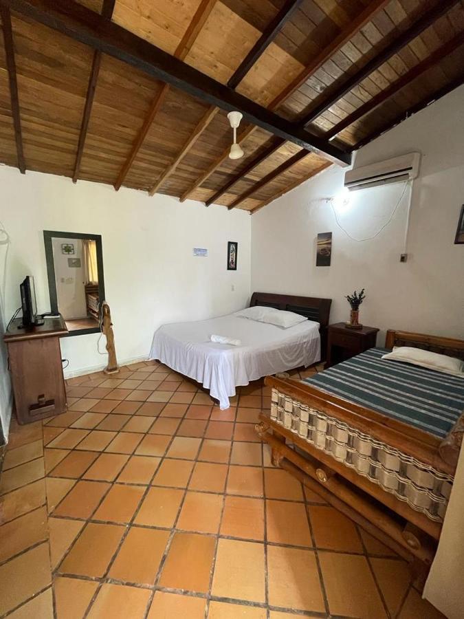 Hotel Candilejas Puerto Berrio Екстериор снимка